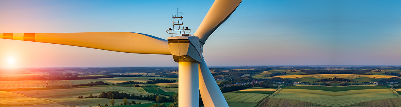 Optimizes wind power generation with Machine Learning